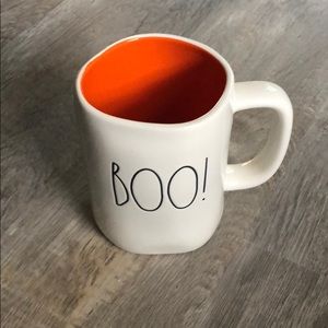 rae dunn BOO! mug👻